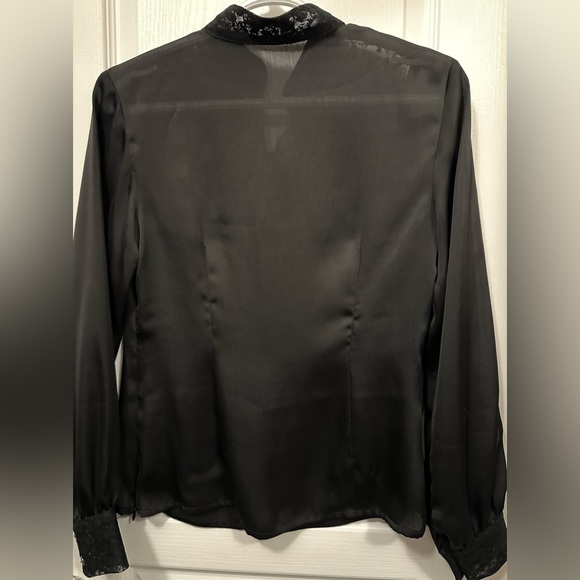 Black elegant blouse - Picture 5 of 5